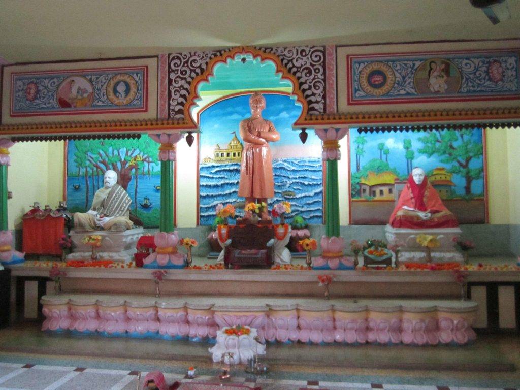 Idol of Swami Vivekananda at Kamarpukur Ramakrishna Math