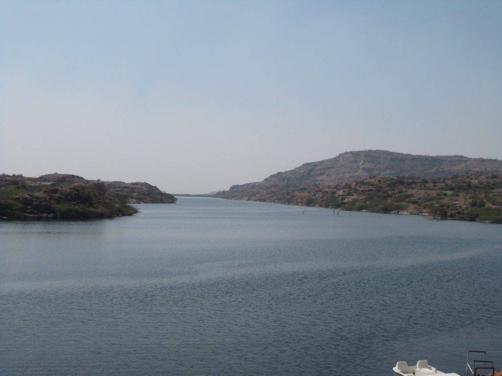Kailana Lake and surrounding hills at Jodhpur
