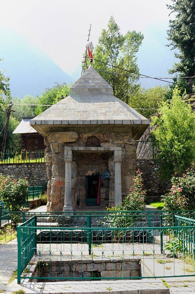 Mamleshwar Temple at Pahalgam