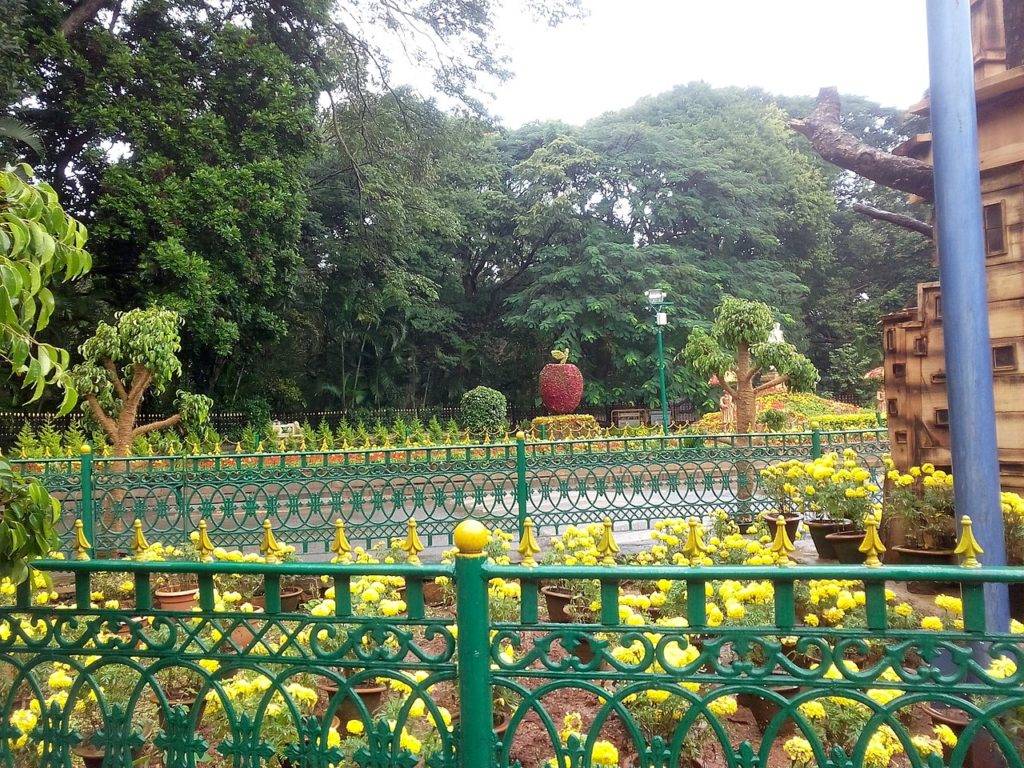 Gardens and trees at Cubbon Part at Bangalore