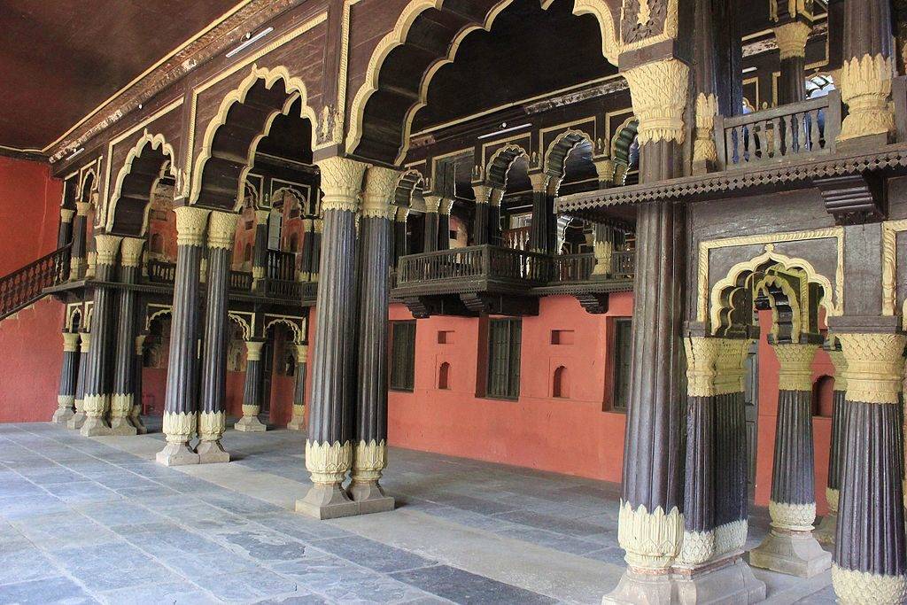 Architecture and crafting inside Tipu Palace at Bangalore