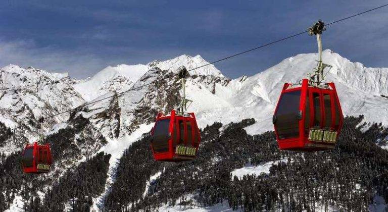 Rope-way at Solang Valley - Manali