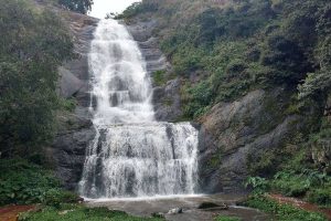 Silver Cascade waterfall near Kodaikanal