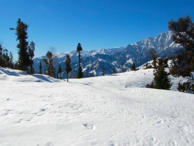 Snow covered Manali during winters