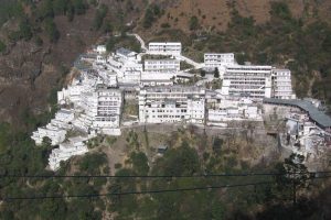 White buildings of Vaishno Devi temple complex