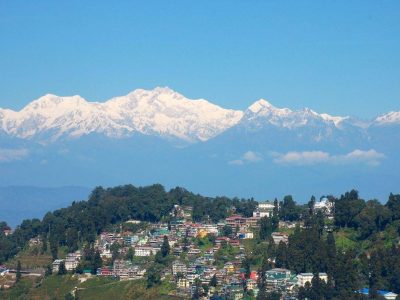 Darjeeling town and Mt Kanchenjunga in the background